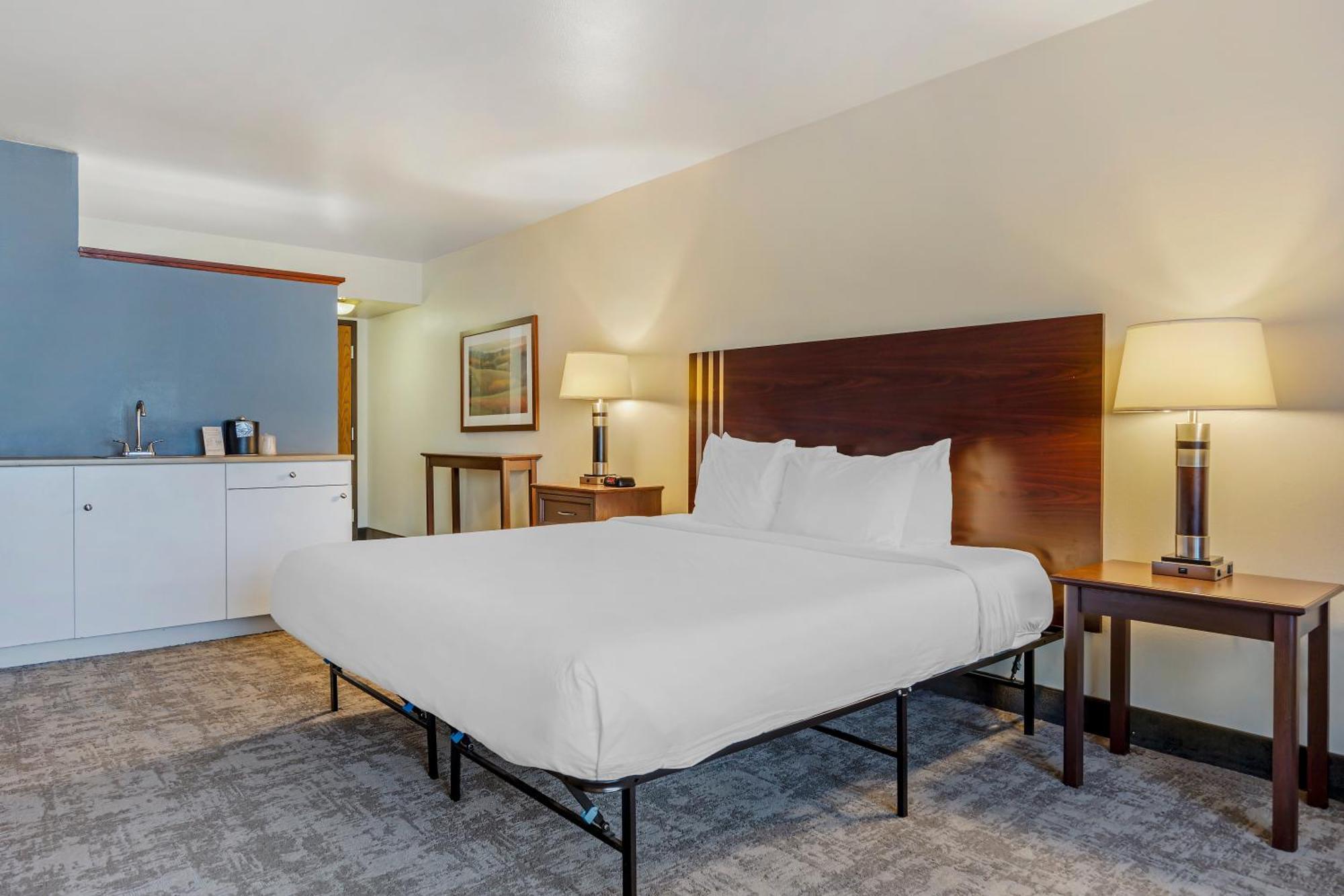 Seaport Inn & Suites Льюистон Экстерьер фото